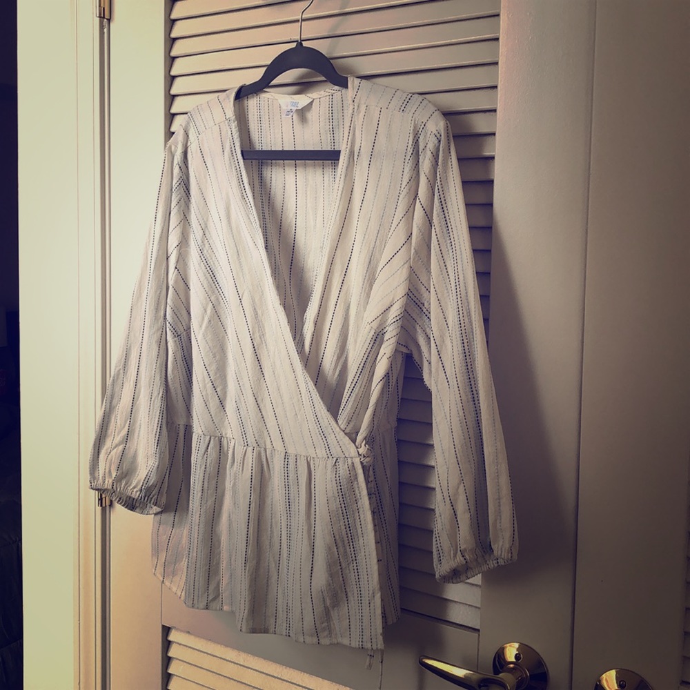 Make me an offer!XL Cream wrap blouse
